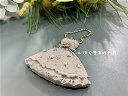 LO-06 禮服吊飾