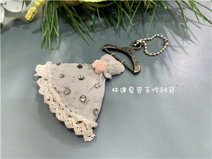 LO-03 禮服吊飾