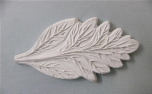 A31111-02 深紋菊花葉模 10*5.5CM