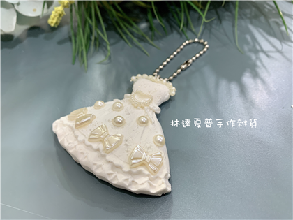 LO-05 禮服吊飾